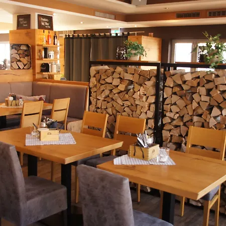 Hotel Dein Franz - Bistro, Kaffeebar & Outdoor-lounge - Bad Füssing
