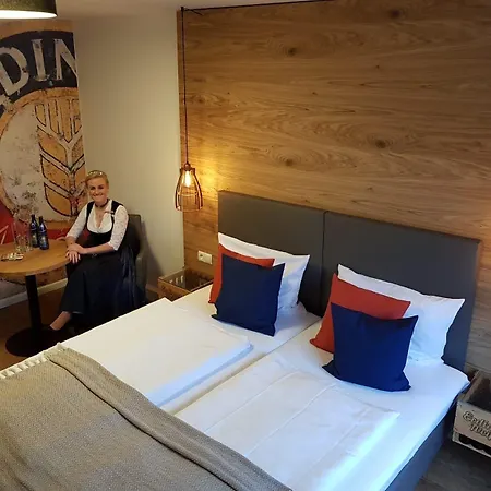 Hotel Dein Franz - Bistro, Kaffeebar & Outdoor-lounge -