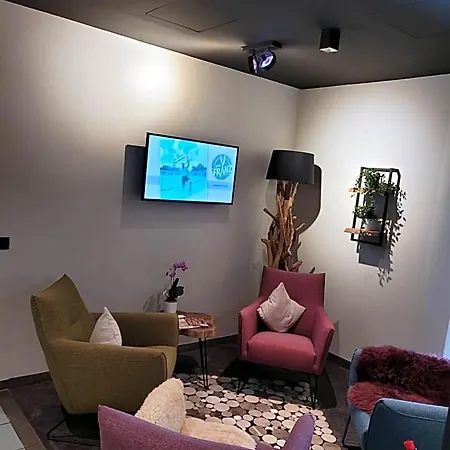 Dein Franz - Bistro, Kaffeebar & Outdoor-lounge - Hotel