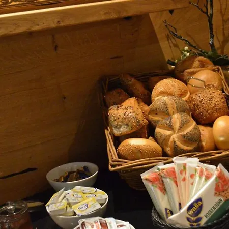 Dein Franz - Bistro, Kaffeebar & Outdoor-lounge -